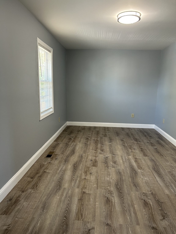 35-37 Pine St Court Springfield, MA 01105 - Photo 25 of 42