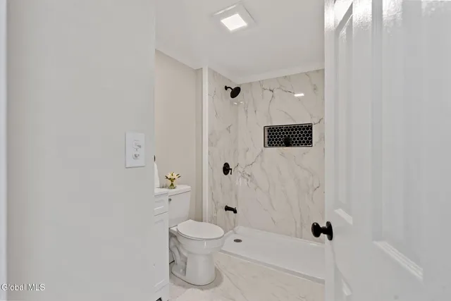 $339,000 | 158 Lincoln Avenue, Albany, NY 12205