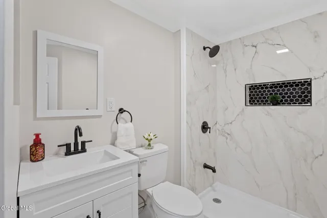 $339,000 | 158 Lincoln Avenue, Albany, NY 12205