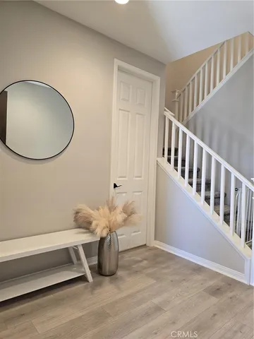 a view of livingroom with furniture