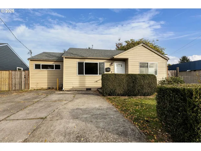 $419,960 | 11023 Northeast Glisan Street, Portland, OR 97220