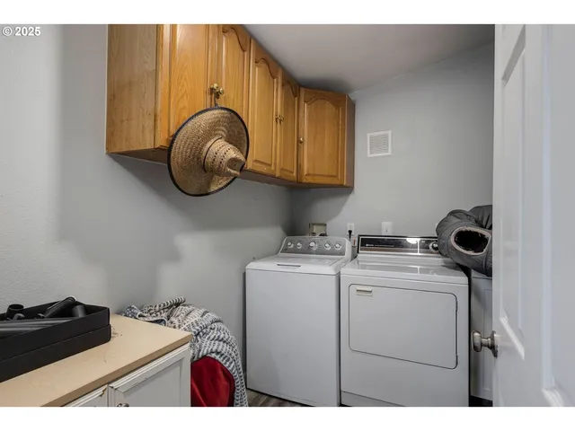 $419,960 | 11023 Northeast Glisan Street, Portland, OR 97220