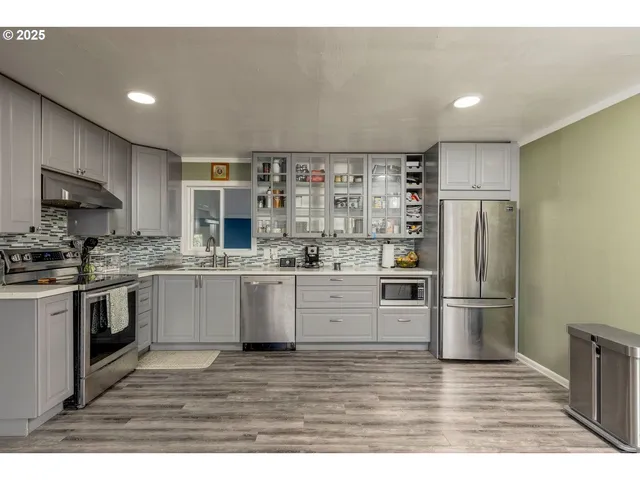 $419,960 | 11023 Northeast Glisan Street, Portland, OR 97220