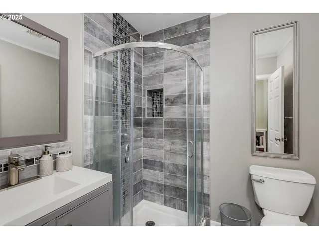 $419,960 | 11023 Northeast Glisan Street, Portland, OR 97220