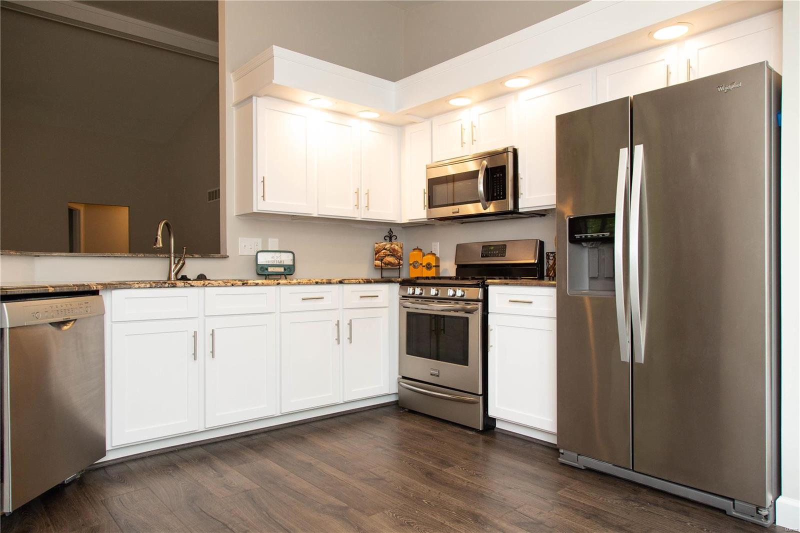 15801 Harris Ridge Court Chesterfield, MO 63017 - Photo 15 of 41 Gallery Image 15