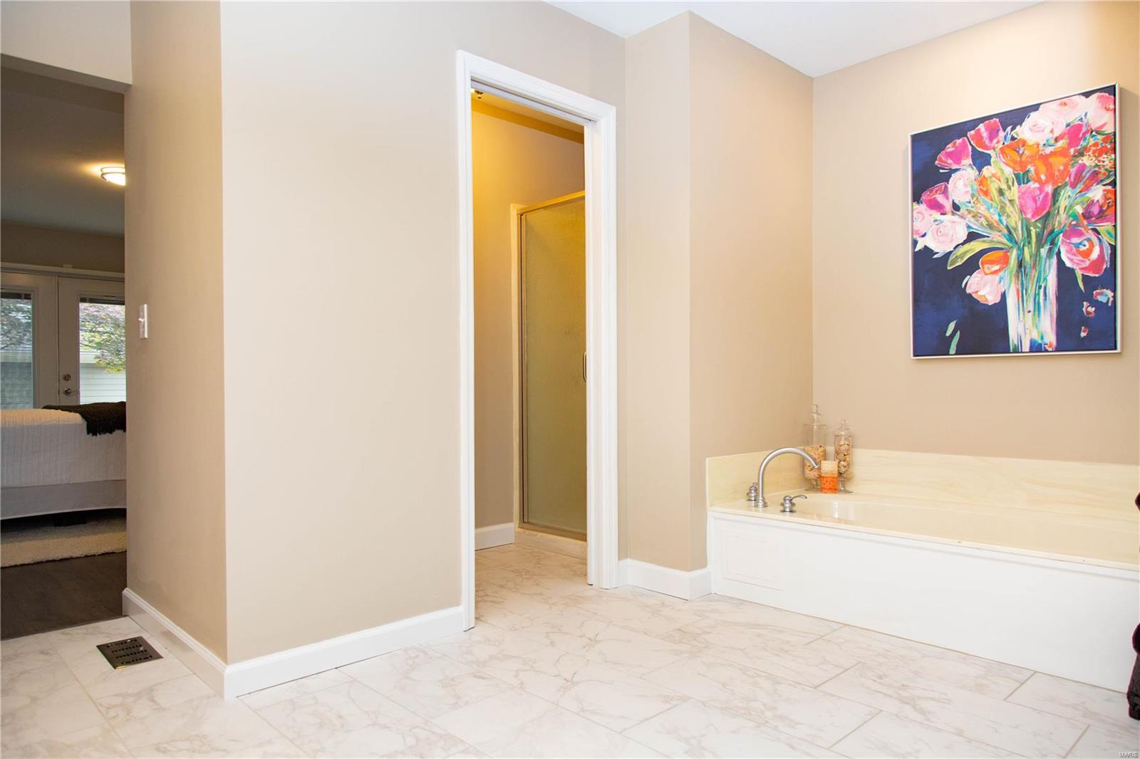 15801 Harris Ridge Court Chesterfield, MO 63017 - Photo 20 of 41 Gallery Image 20
