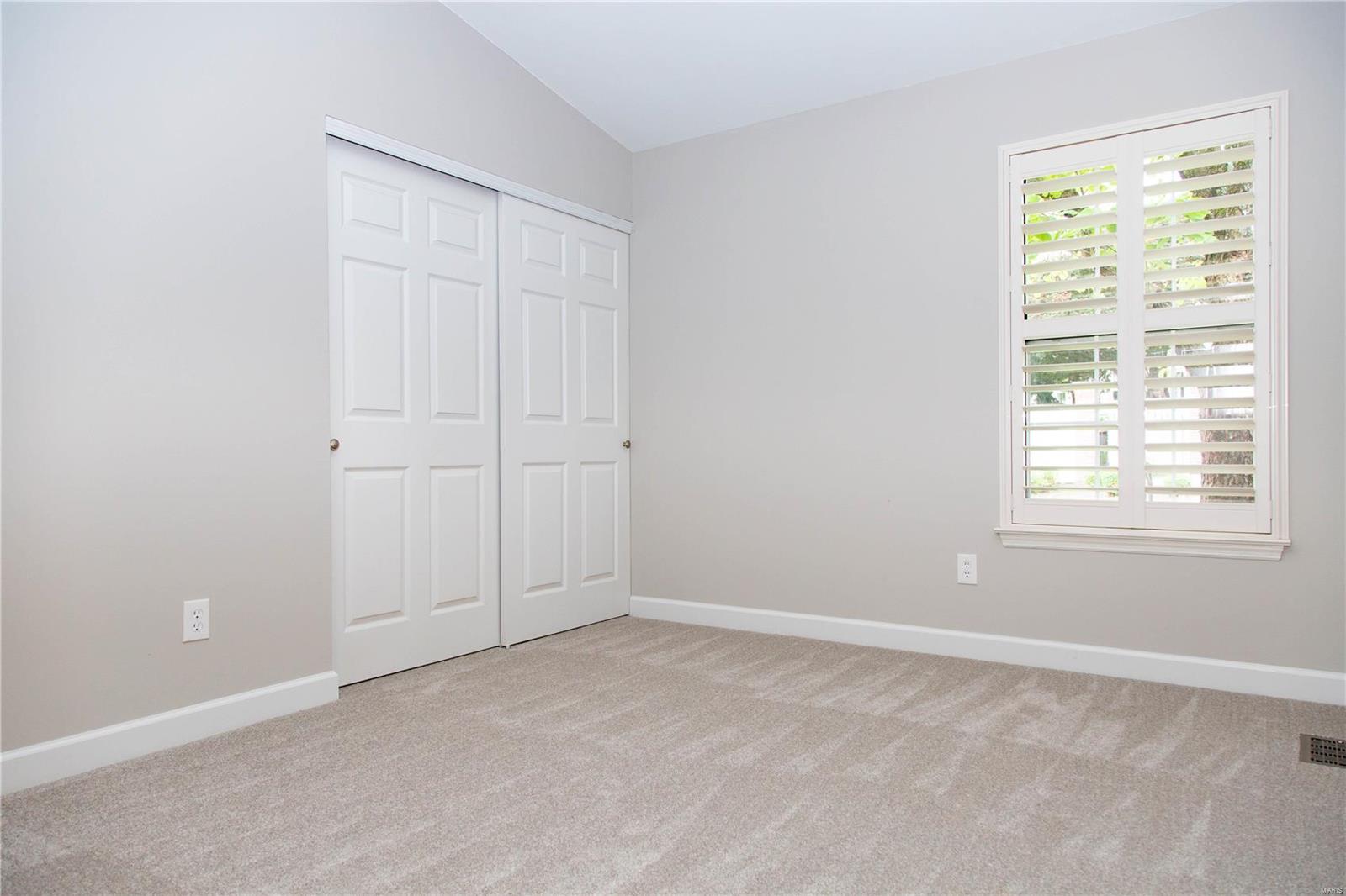 15801 Harris Ridge Court Chesterfield, MO 63017 - Photo 24 of 41 Gallery Image 24