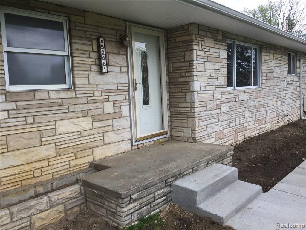 5246 East Mt Morris Road Mount Morris, MI 48458 - Photo 2 of 16 IMG_5997.JPG