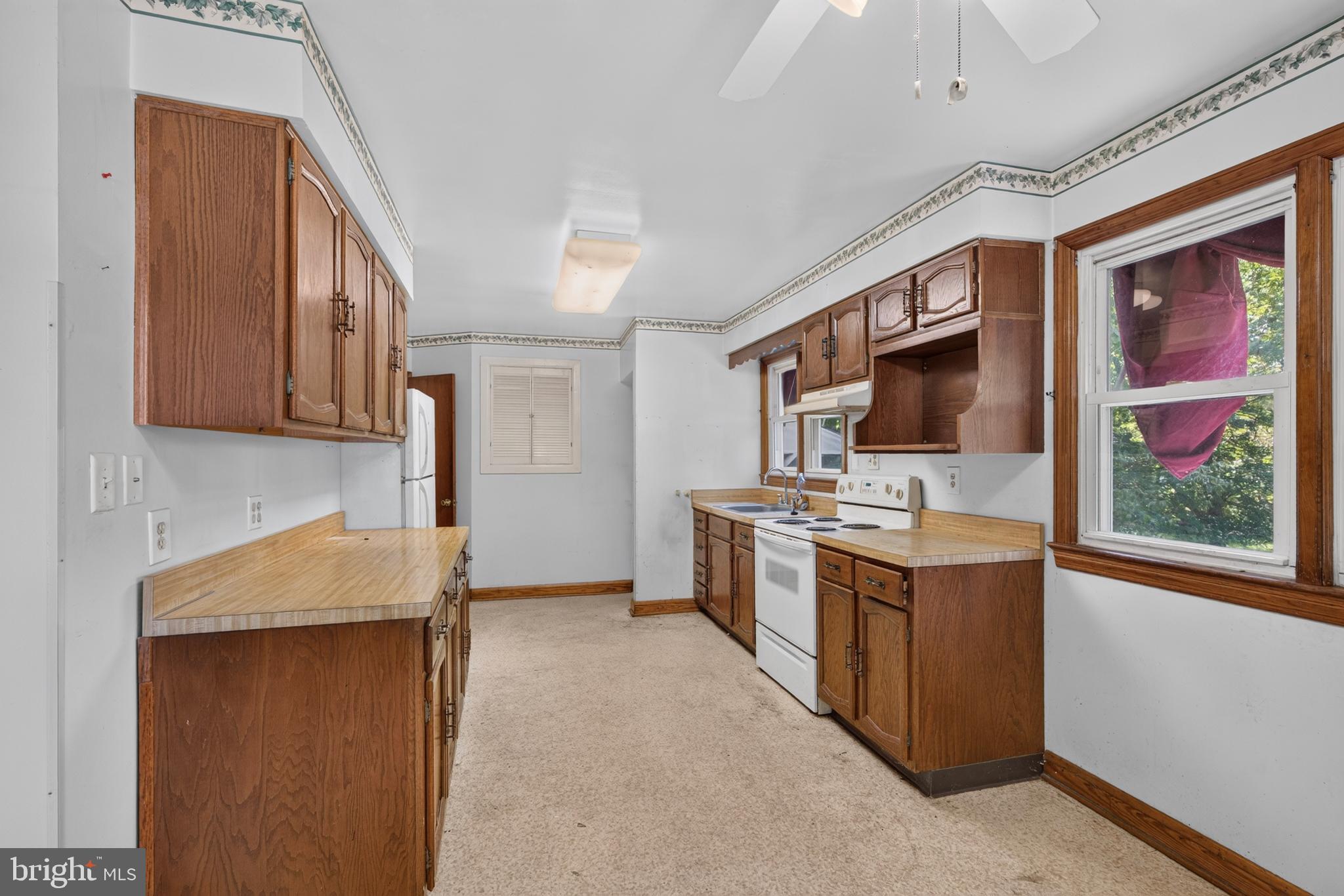16 Balfred Road Baltimore, MD 21228 - Photo 17 of 29 Gallery Image 17