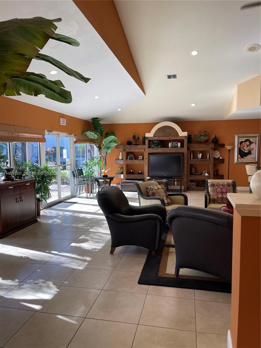 5686 Rock Island Road, Unit 114 Tamarac, FL 33319 - Photo 23 of 32