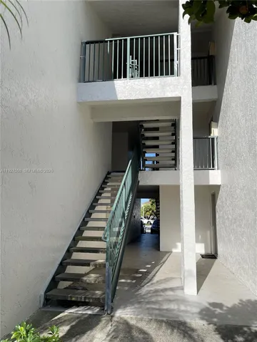 $1,700 | 5686 Rock Island Road, Unit 114, Tamarac, FL 33319