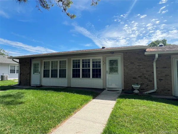 $239,000 | 312 Woodbridge Drive, Unit B, Ridge, NY 11961