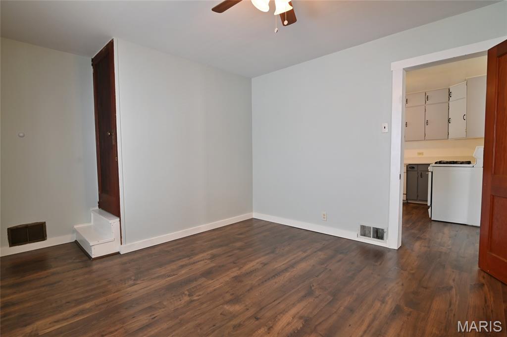 759 Ruprecht Avenue St. Louis, MO 63125 - Photo 11 of 25