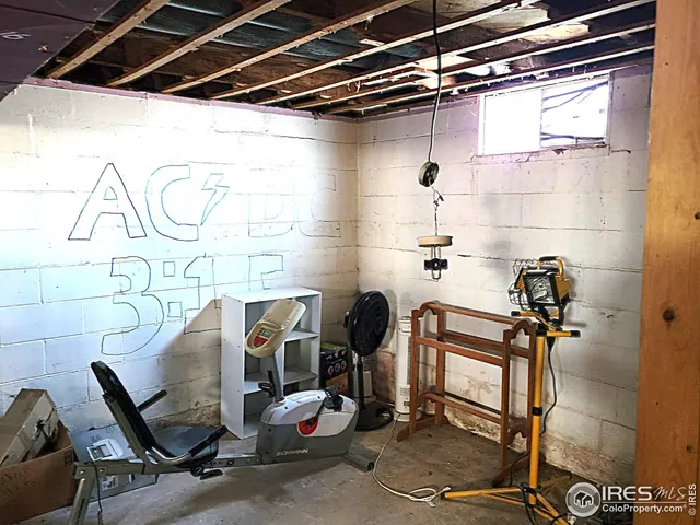 $150,000 | 401 South Fremont Avenue, Fleming, CO 80728