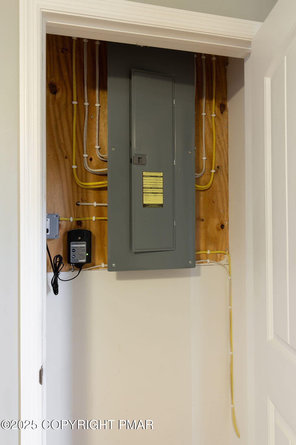 102 Dogwood Road Drums, PA 18222 - Photo 27 of 40 Electricc Panel ON POINT!