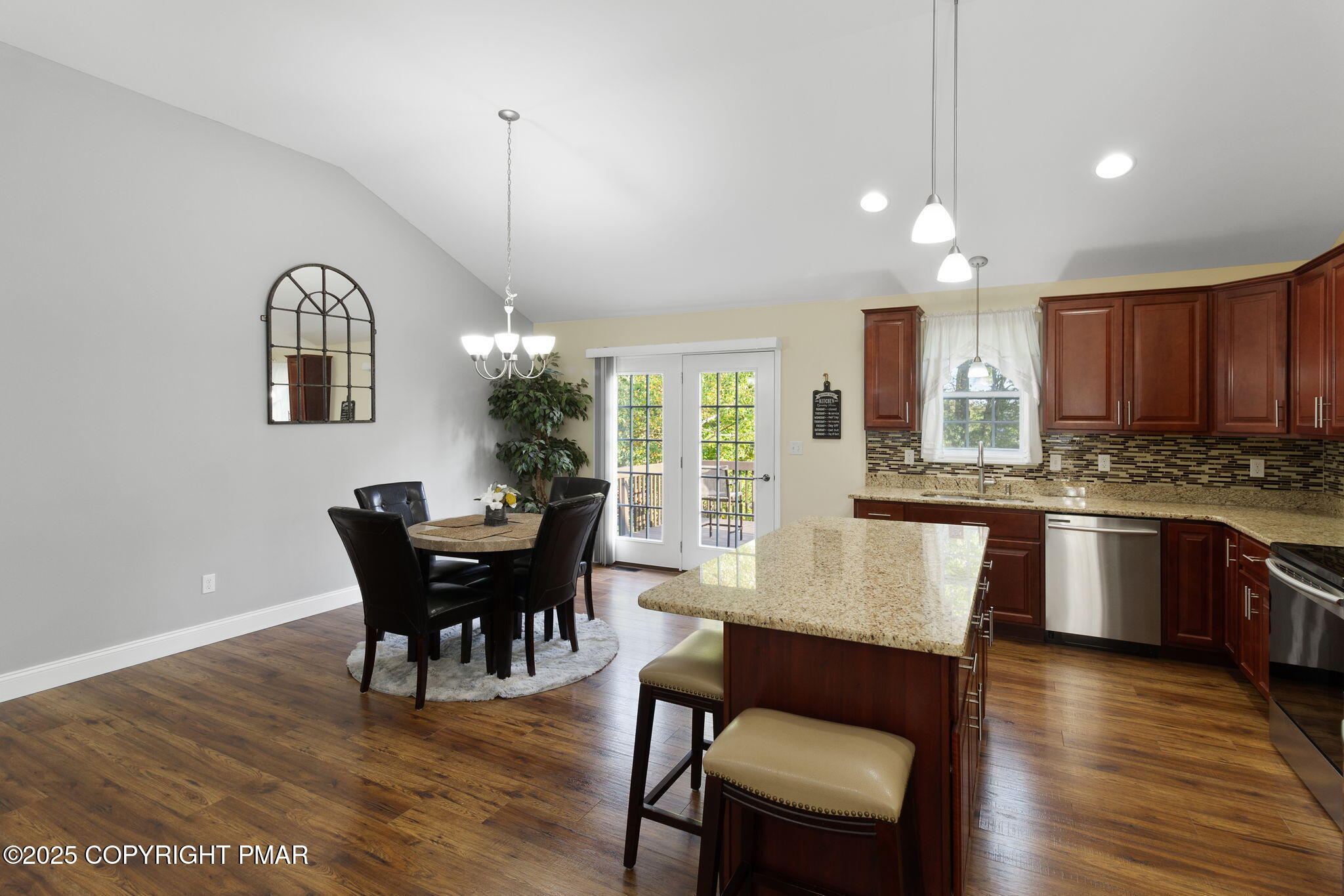 102 Dogwood Road Drums, PA 18222 - Photo 3 of 40 Huge Country Kitchen!