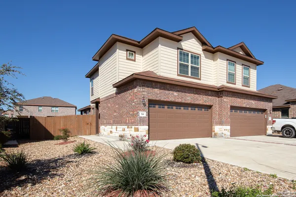 $1,650 | 561 Creekside Forest, New Braunfels, TX 78130