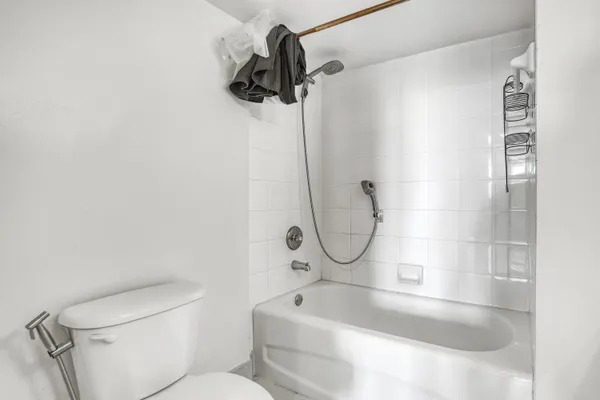 $3,500 | 651 Okeechobee Boulevard, Unit 403, West Palm Beach, FL 33401