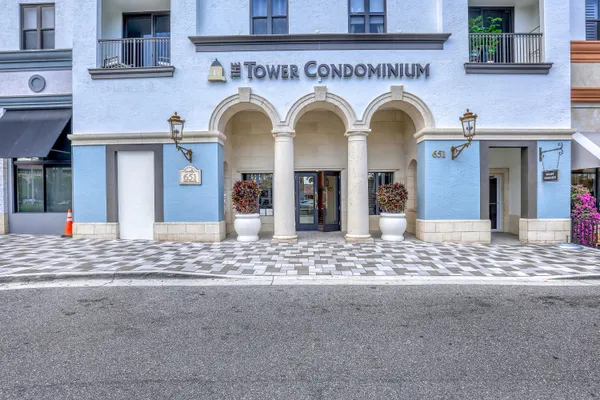 $3,500 | 651 Okeechobee Boulevard, Unit 403, West Palm Beach, FL 33401