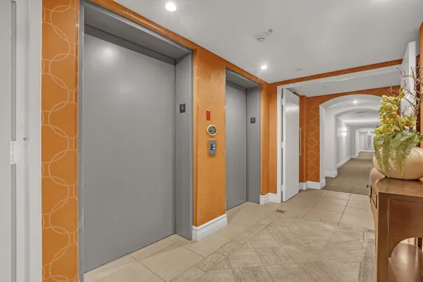 $3,500 | 651 Okeechobee Boulevard, Unit 403, West Palm Beach, FL 33401