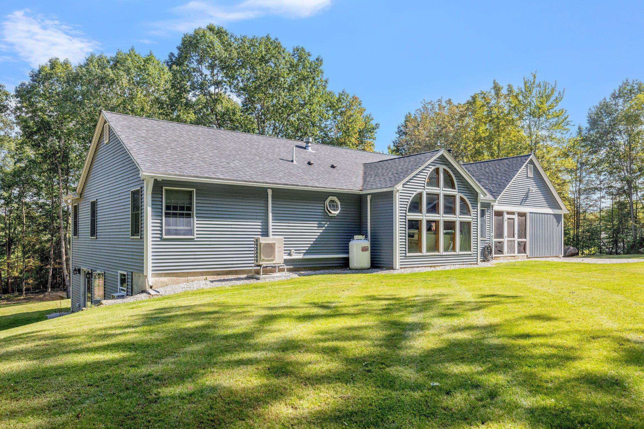 94 Calef Hill Road Franklin, NH 03235 - Photo 8 of 40