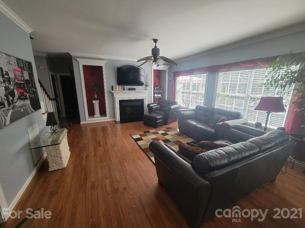 1523 Copperplate Road Charlotte, NC 28262 - Photo 11 of 43 Gallery Image 11