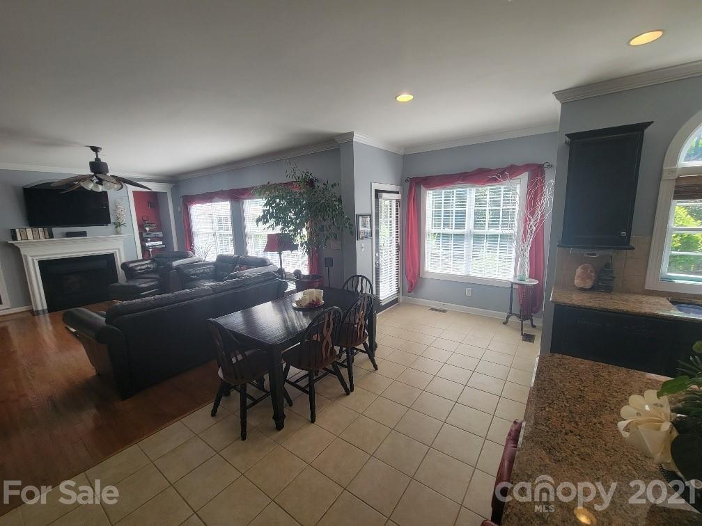 1523 Copperplate Road Charlotte, NC 28262 - Photo 13 of 43 Gallery Image 13