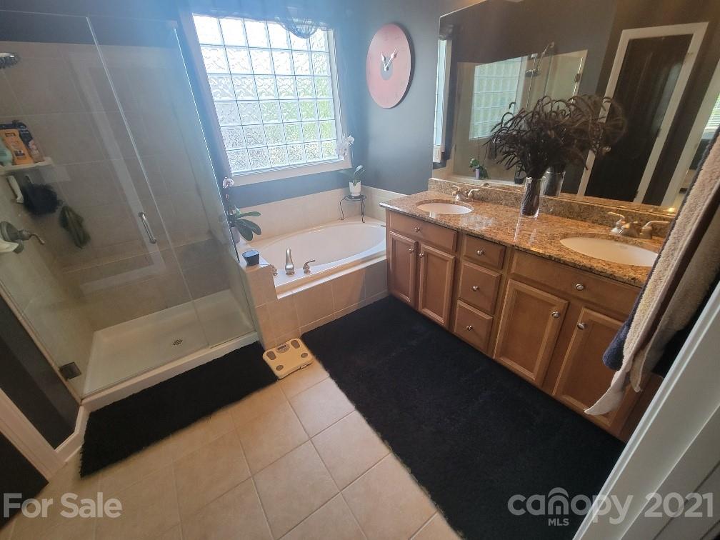 1523 Copperplate Road Charlotte, NC 28262 - Photo 27 of 43 Gallery Image 27