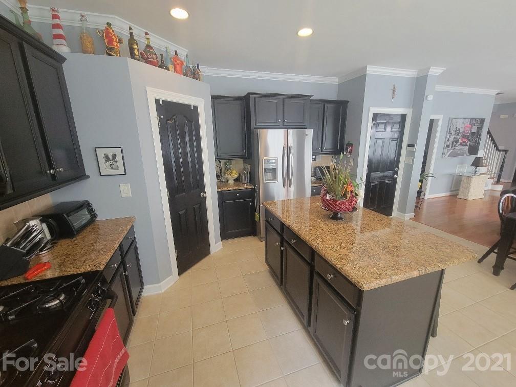 1523 Copperplate Road Charlotte, NC 28262 - Photo 7 of 43 Gallery Image 7