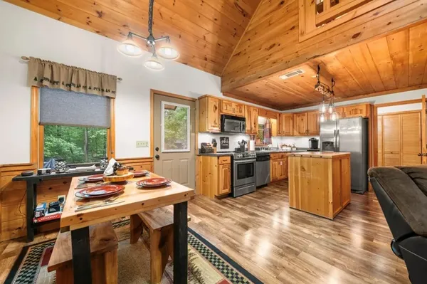 $1,800 | 1175 Nexus Drive, Ellijay, GA 30540