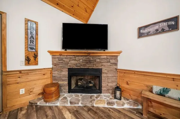 $1,800 | 1175 Nexus Drive, Ellijay, GA 30540