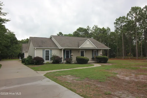 $599,900 | 133 Sheldon Street, Newport, NC 28570