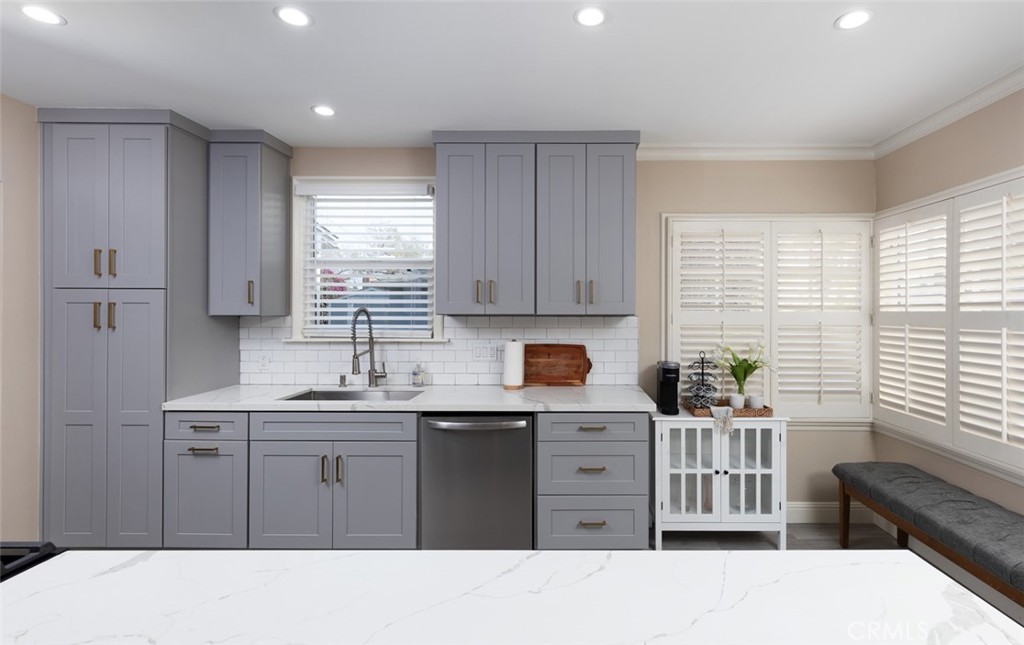 1030 West 19th Street Santa Ana, CA 92706 - Photo 15 of 46