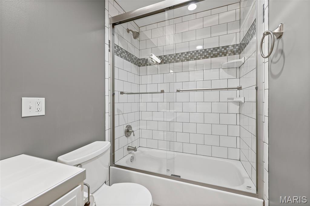 717 Turtle Cove Ballwin, MO 63011 - Photo 46 of 71