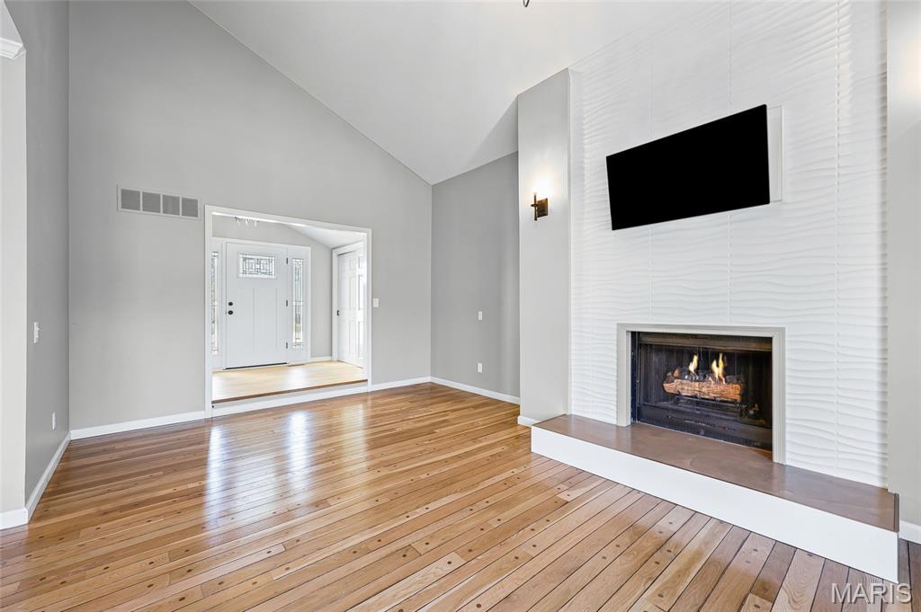 717 Turtle Cove Ballwin, MO 63011 - Photo 6 of 71