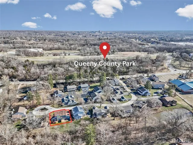 $425,000 | 717 Turtle Cove, Ballwin, MO 63011