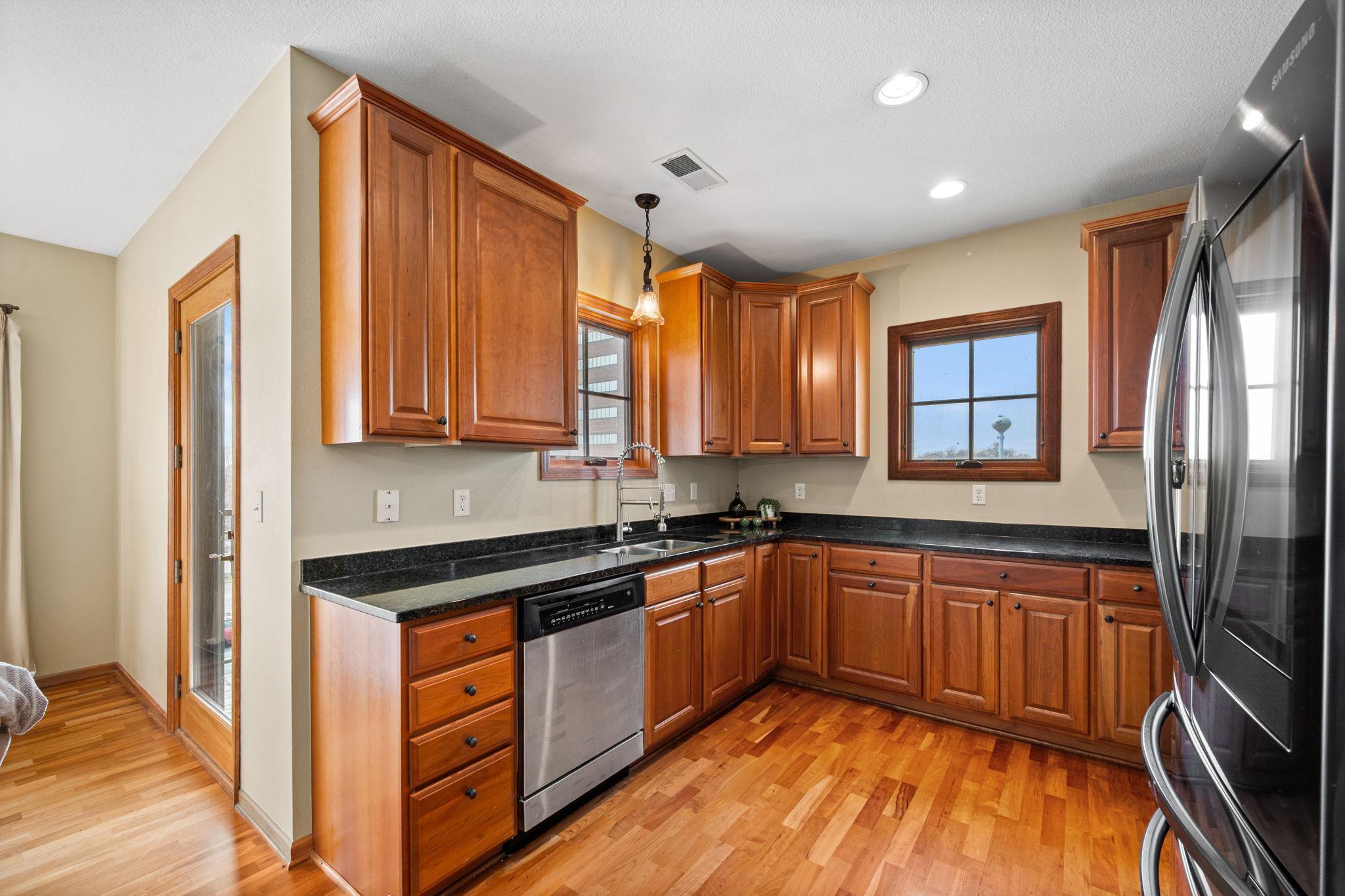 4100 Spring Street, Unit 314 Spring Park, MN 55384 - Photo 11 of 47