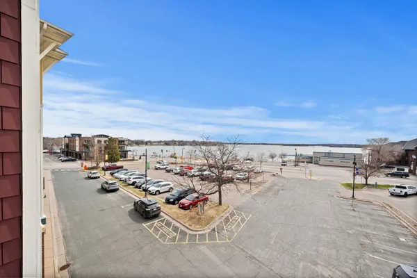 $479,900 | 4100 Spring Street, Unit 314, Spring Park, MN 55384