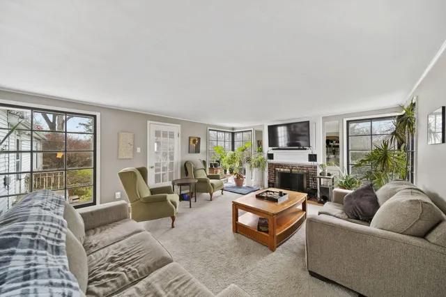 $250,000 | 3219 McCain Road, Jackson, MI 49203