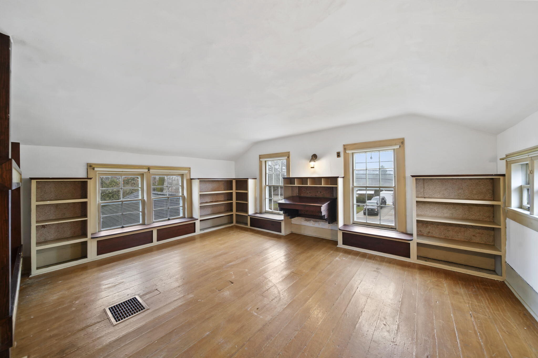 3219 McCain Road Jackson, MI 49203 - Photo 23 of 46 22
