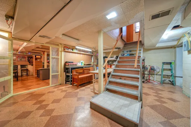 $250,000 | 3219 McCain Road, Jackson, MI 49203