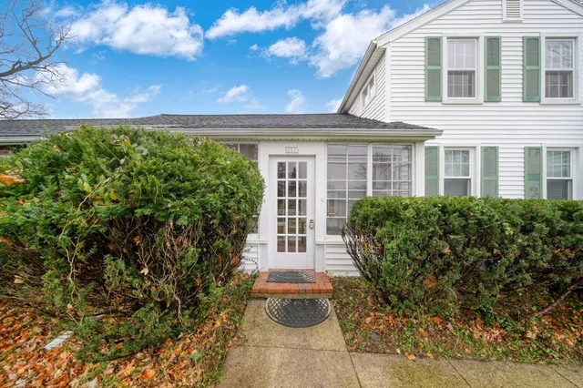 $250,000 | 3219 McCain Road, Jackson, MI 49203