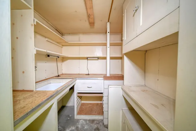 $250,000 | 3219 McCain Road, Jackson, MI 49203