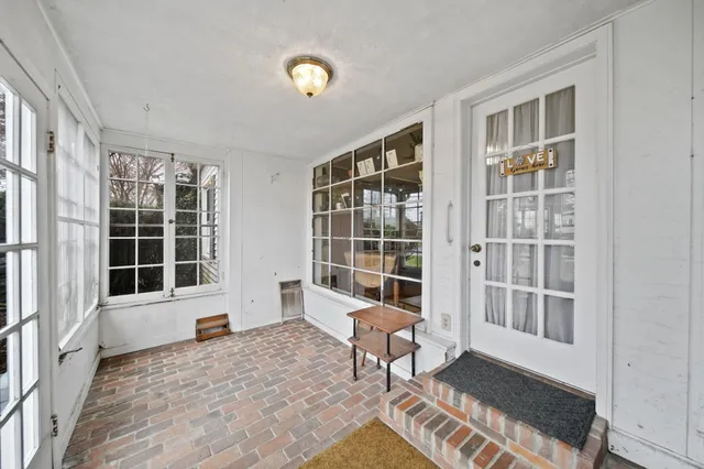 $250,000 | 3219 McCain Road, Jackson, MI 49203