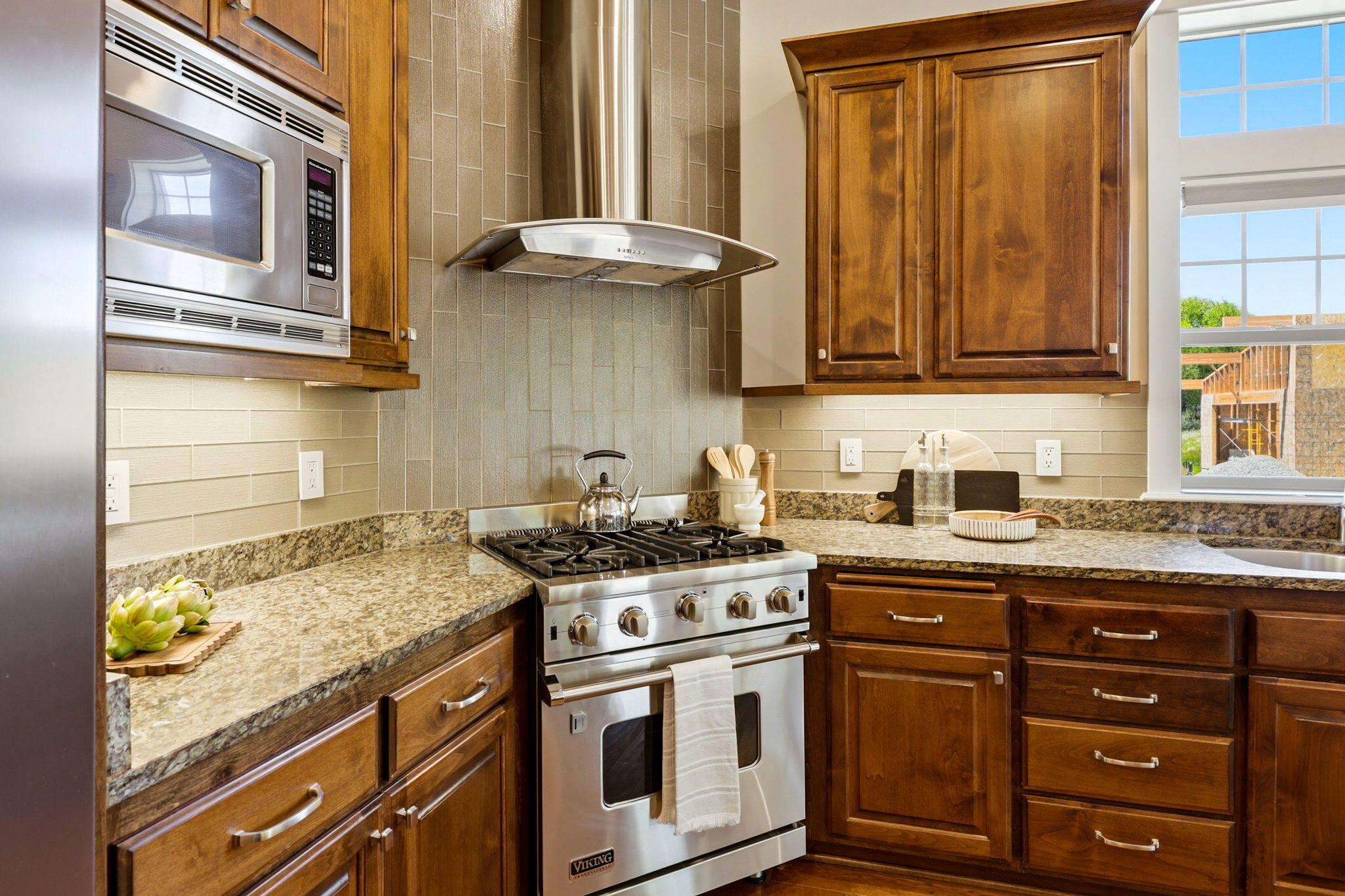 403 Briscoe Place Ashland, OR 97520 - Photo 15 of 64 ApxBP00038
