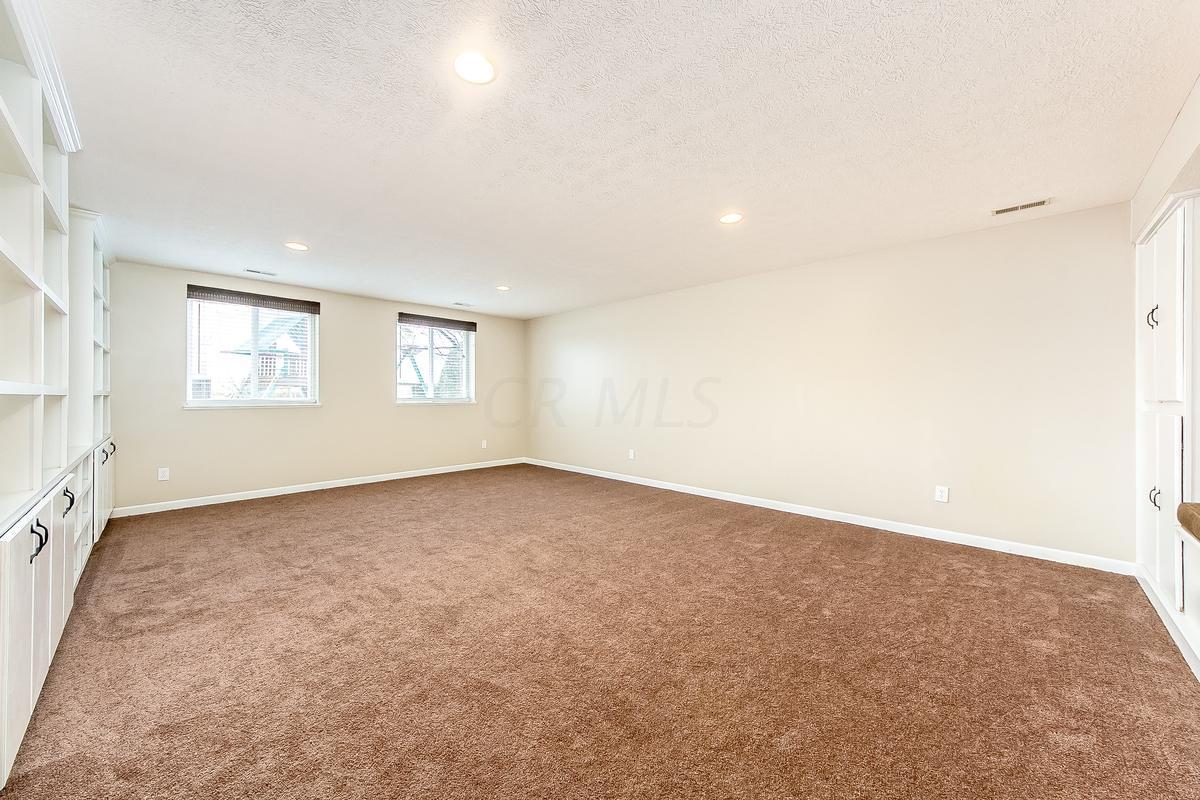 7801 Spring Garden Lane Powell, OH 43065 - Photo 13 of 87