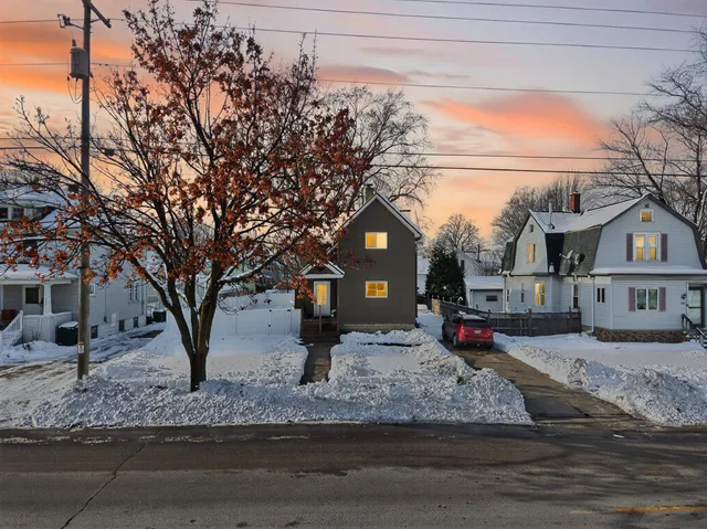 $239,900 | 394 South Park Avenue, Fond du Lac, WI 54935