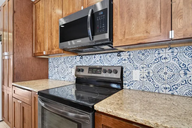 $239,900 | 394 South Park Avenue, Fond du Lac, WI 54935