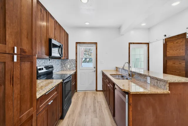 $239,900 | 394 South Park Avenue, Fond du Lac, WI 54935