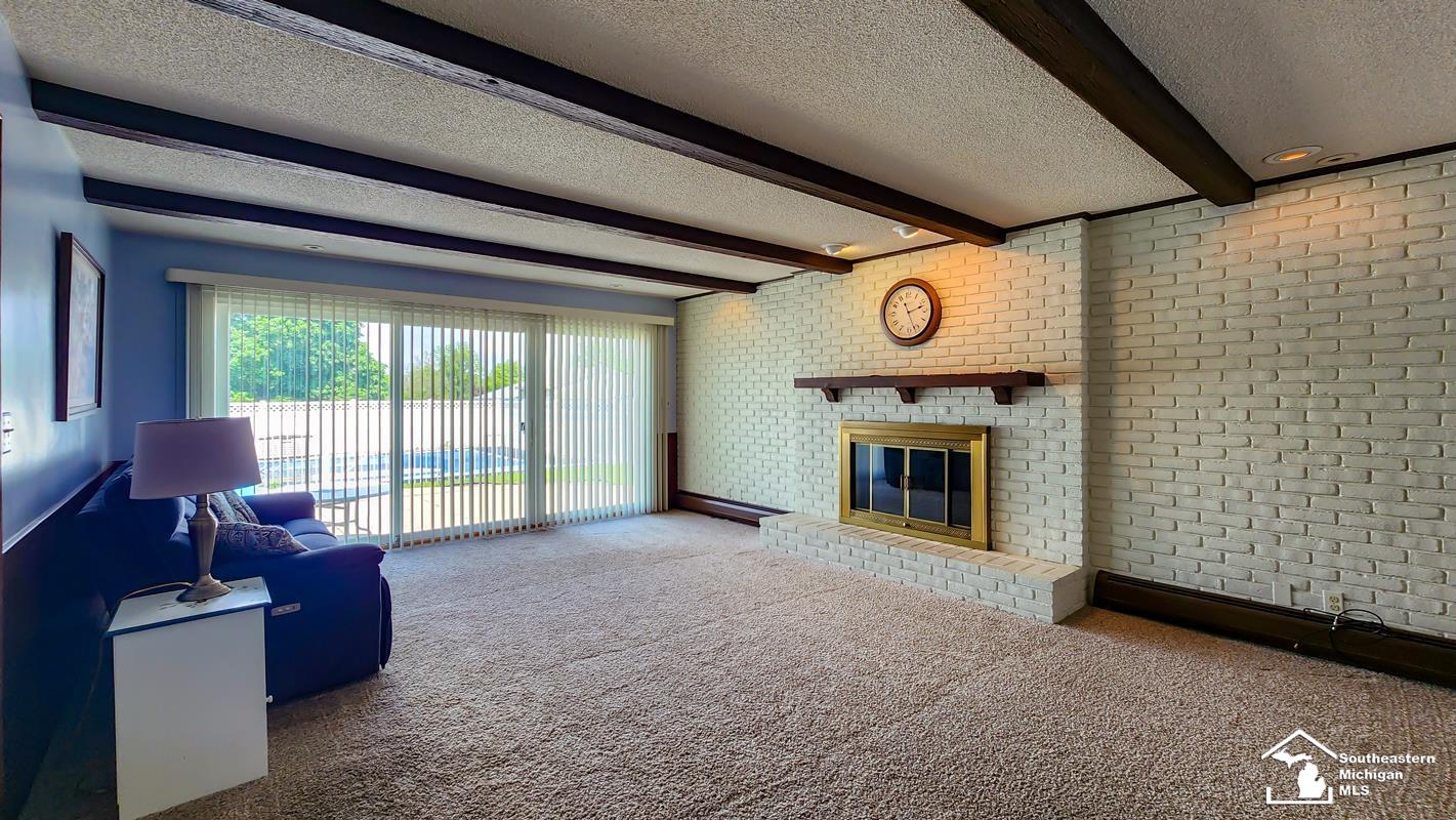 4872 East Dunbar Road Monroe, MI 48161 - Photo 10 of 41 50142805-23400752-02bf-486a-905f-024da8a85a03.JPG